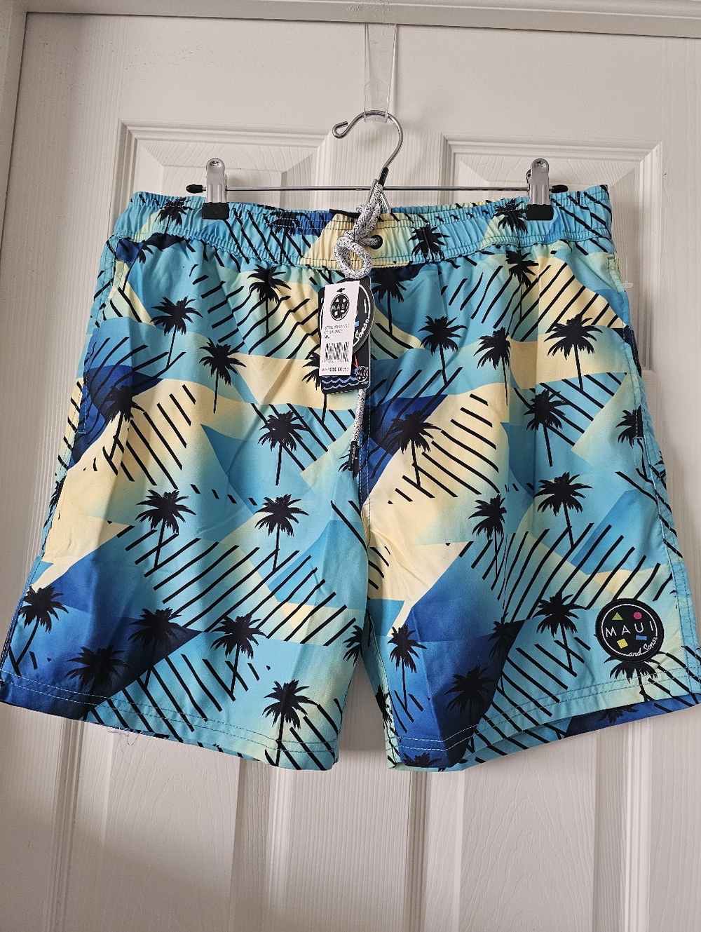NWT! Maui and Sons Blue/Yellow Palm Print Men's Poolside Swim Board Shorts SZ L